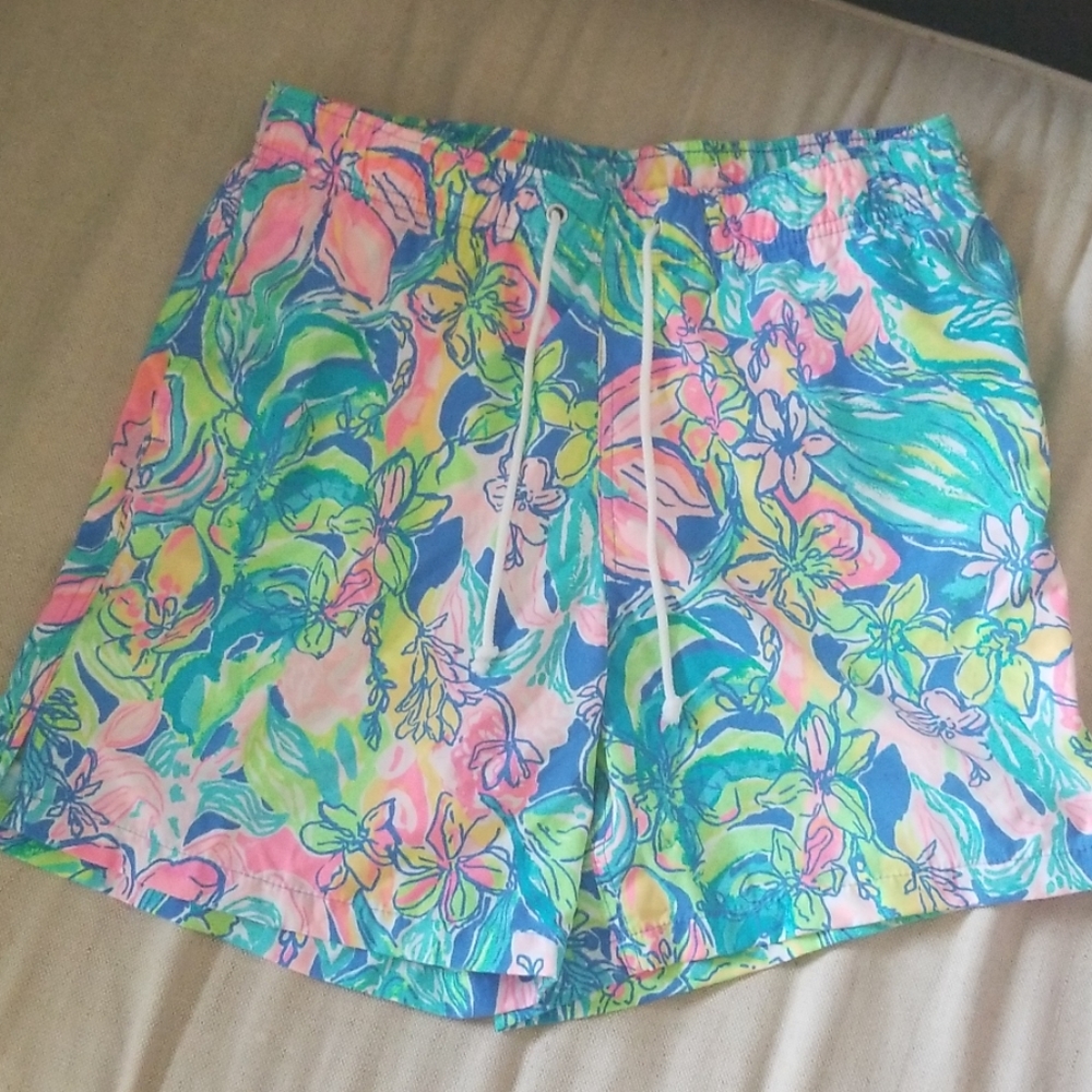 Lilly pulitzer swim trunks